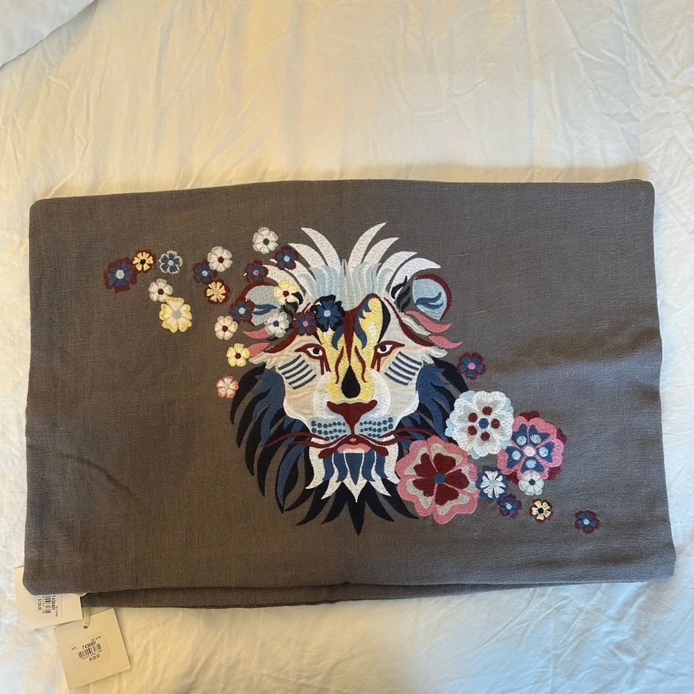 Williams Sonoma Embroidered Floral Lion Pillow 22”X 14” (Set of Two)